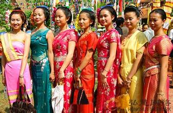 傣族女子服饰