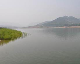 龙泉湖水库