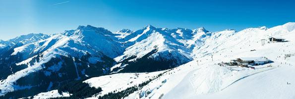 阳光雪山城堡滑雪场