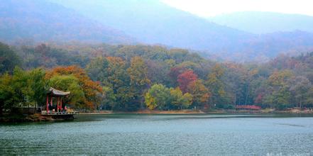南京紫霞湖