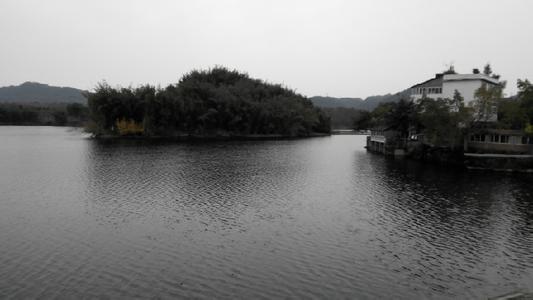 碧浪湖